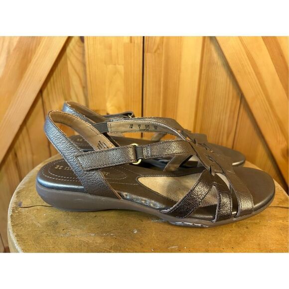 Naturalizer Bronze Women Flats Sz 7W Strappy Shoes Sandals Open Toe - Picture 3 of 9